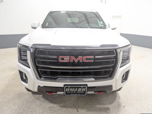 Used 2021 GMC Yukon AT4 w/ AT4 Premium Plus Package AWD/4WD image 8