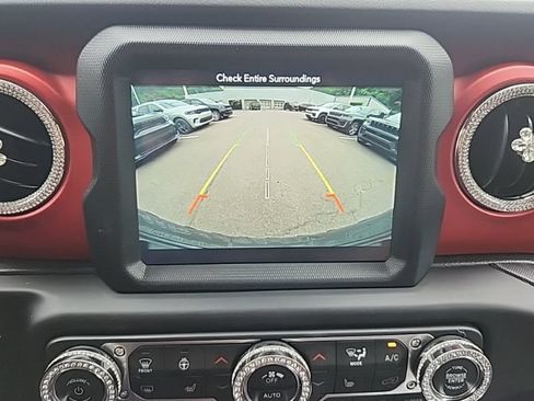 Used 2019 Jeep Wrangler Rubicon AWD/4WD image 10