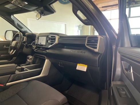 Used 2026 Toyota Tundra SR5 AWD/4WD image 20