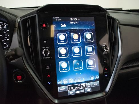 Certified 2024 Subaru Crosstrek 2.5i Limited w/ Crosstrek Mirror Package AWD/4WD image 14