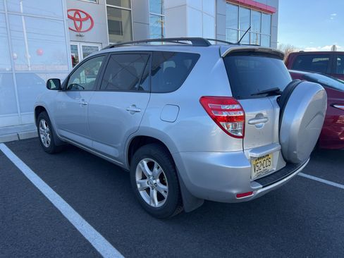 Used 2012 Toyota RAV4 4WD image 5