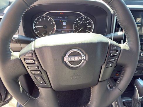 New 2026 Nissan Frontier SV w/ SV Convenience Package image 17
