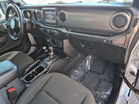Used 2023 Jeep Wrangler Sport AWD/4WD image 20