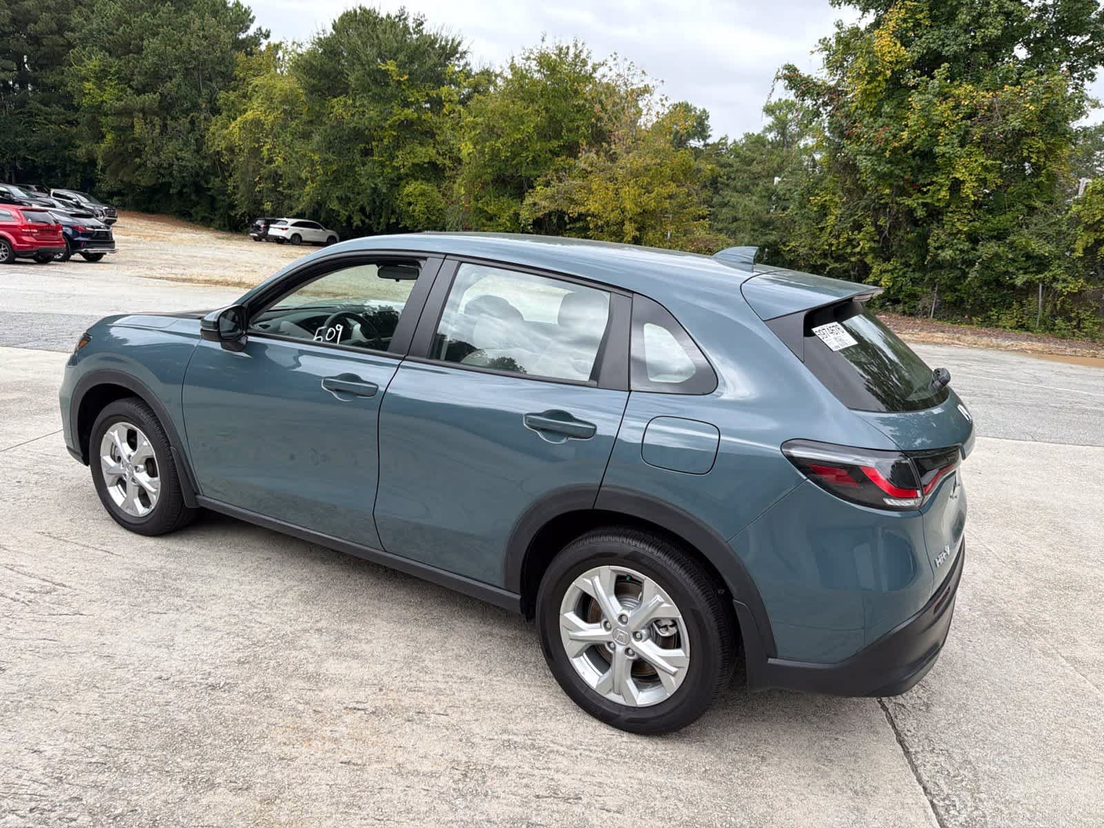 Used 2024 Honda HR-V LX image 8
