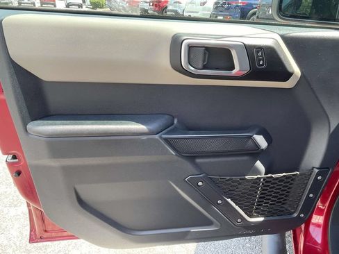 Used 2025 Ford Bronco Big Bend AWD/4WD image 14