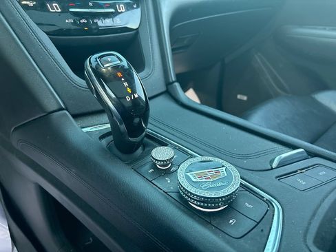 Used 2020 Cadillac XT6 Sport AWD/4WD image 15