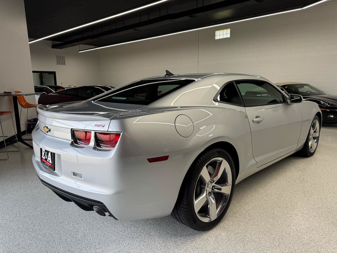 Used 2010 Chevrolet Camaro SS w/ RS Package RWD image 14