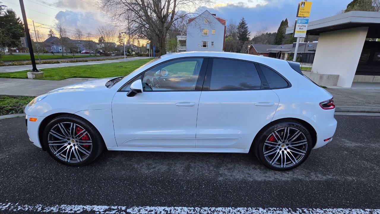 Used 2016 Porsche Macan Turbo w/ Premium Package Plus AWD/4WD image 8