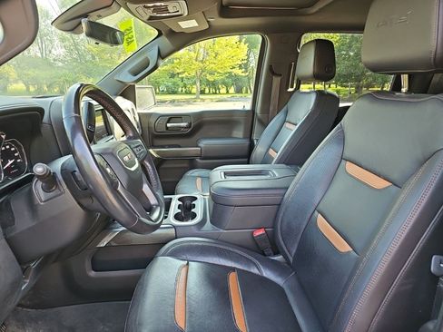 Used 2022 GMC Sierra 1500 AT4 w/ AT4 Premium Package AWD/4WD image 18