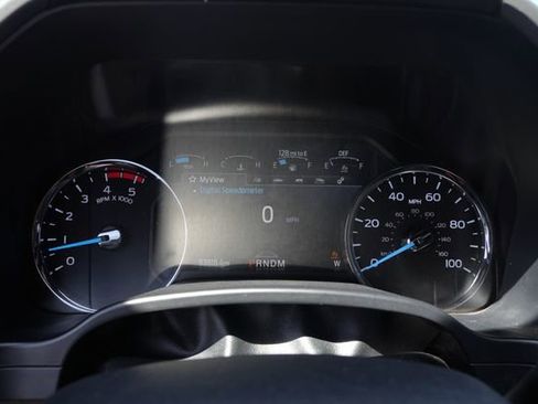 Used 2021 Ford F250 Platinum AWD/4WD image 9