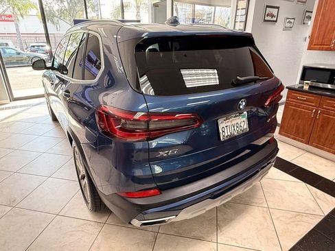 Used 2020 BMW X5 xDrive40i w/ Premium Package image 15