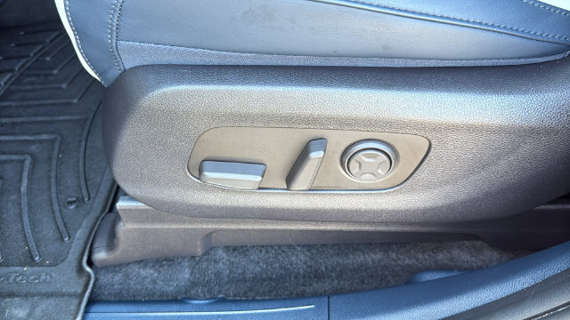 Used 2026 Kia Carnival SX FWD image 20