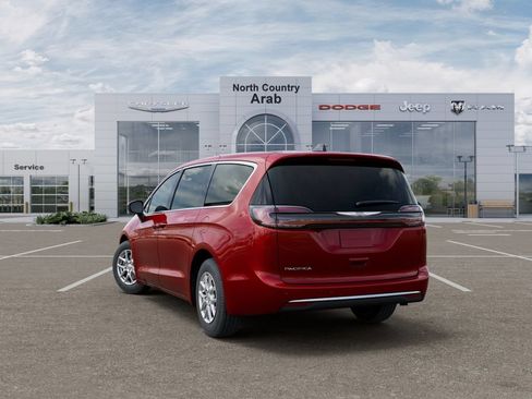 New 2026 Chrysler Pacifica Select FWD image 4