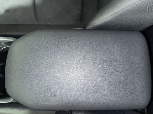 Used 2024 Toyota RAV4 XLE w/ Convenience Package AWD/4WD image 23