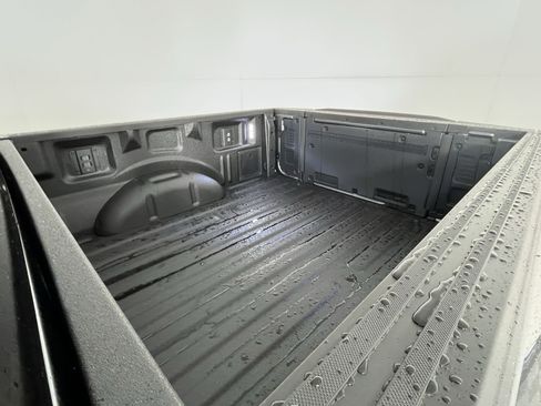 New 2025 Ford F150 Lariat w/ Equipment Group 502A High image 9