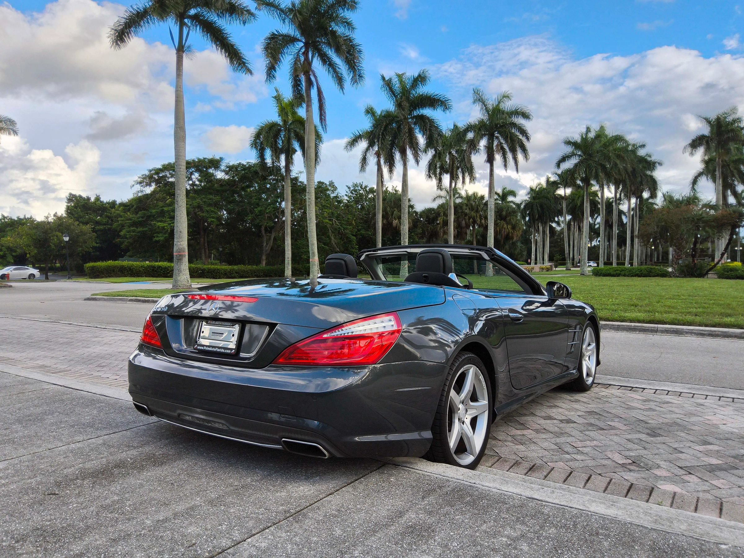 Used 2014 Mercedes-Benz SL 550 image 19