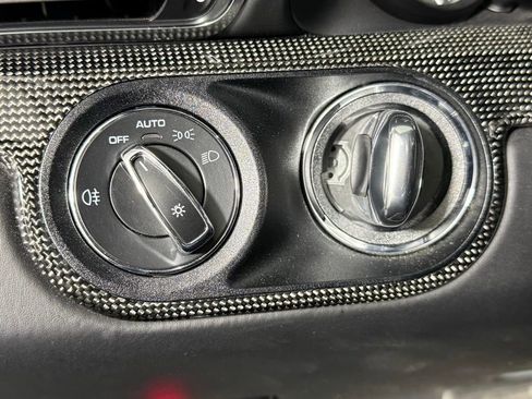 Certified 2019 Porsche 911 Turbo image 36