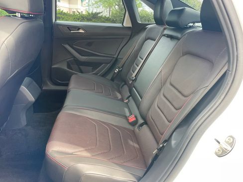 Used 2023 Volkswagen Jetta GLI Autobahn FWD image 12