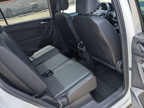 Certified 2023 Volkswagen Tiguan SE R-Line FWD image 25