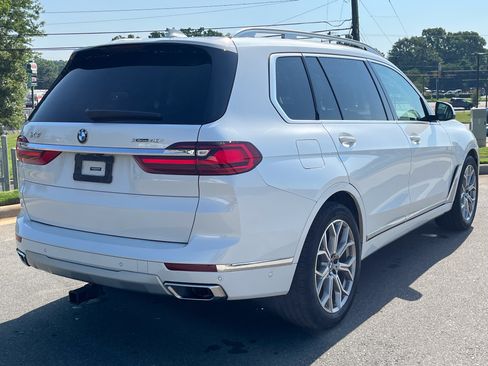 Used 2020 BMW X7 xDrive40i w/ Premium Package AWD/4WD image 9