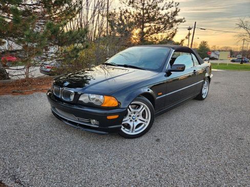 Used 2001 BMW 330Ci Convertible image 2