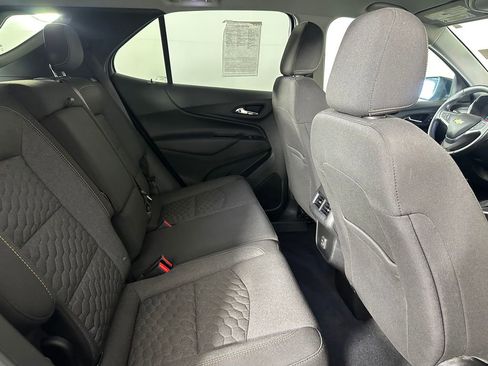 Used 2019 Chevrolet Equinox LT FWD image 25