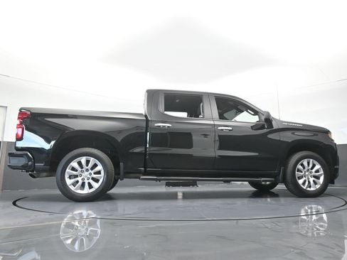 Used 2021 Chevrolet Silverado 1500 Custom RWD image 54