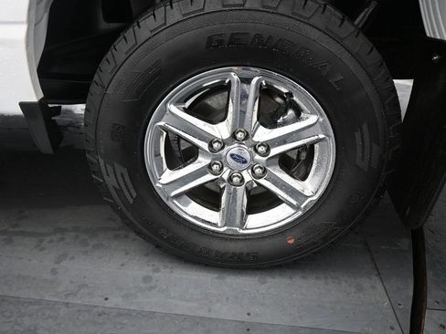 Certified 2025 Ford F150 XLT w/ Equipment Group 301A Standard image 19