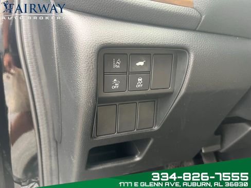 Used 2017 Honda CR-V Touring image 17