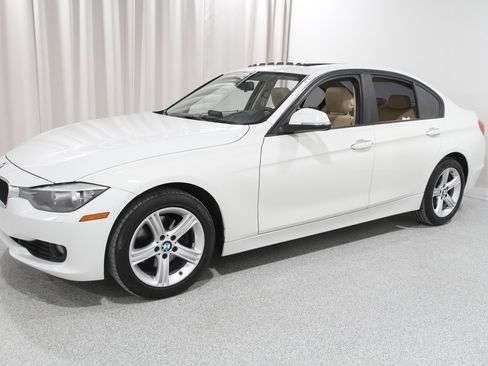 Used 2015 BMW 328i xDrive Sedan image 3