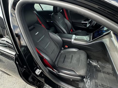 Used 2023 Mercedes-Benz C 43 AMG 4MATIC Sedan image 38