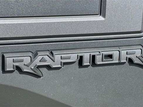 Used 2019 Ford F150 Raptor w/ Equipment Group 802A Luxury image 33