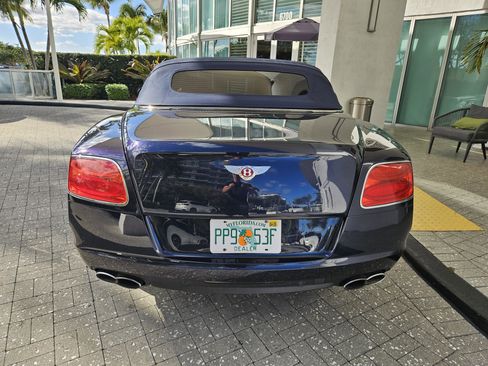Used 2014 Bentley Continental GT image 21