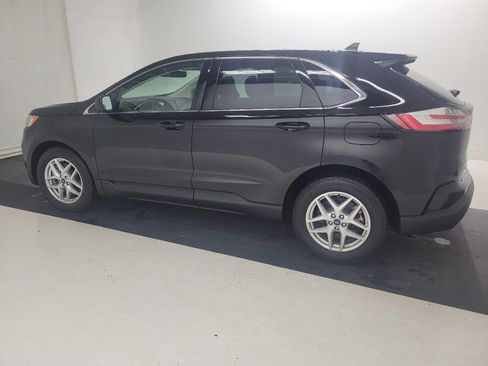 Used 2021 Ford Edge SEL w/ Cargo Accessory Package AWD/4WD image 3