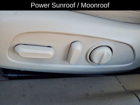 Used 2017 Buick LaCrosse Essence w/ Sun and Shade Package image 7