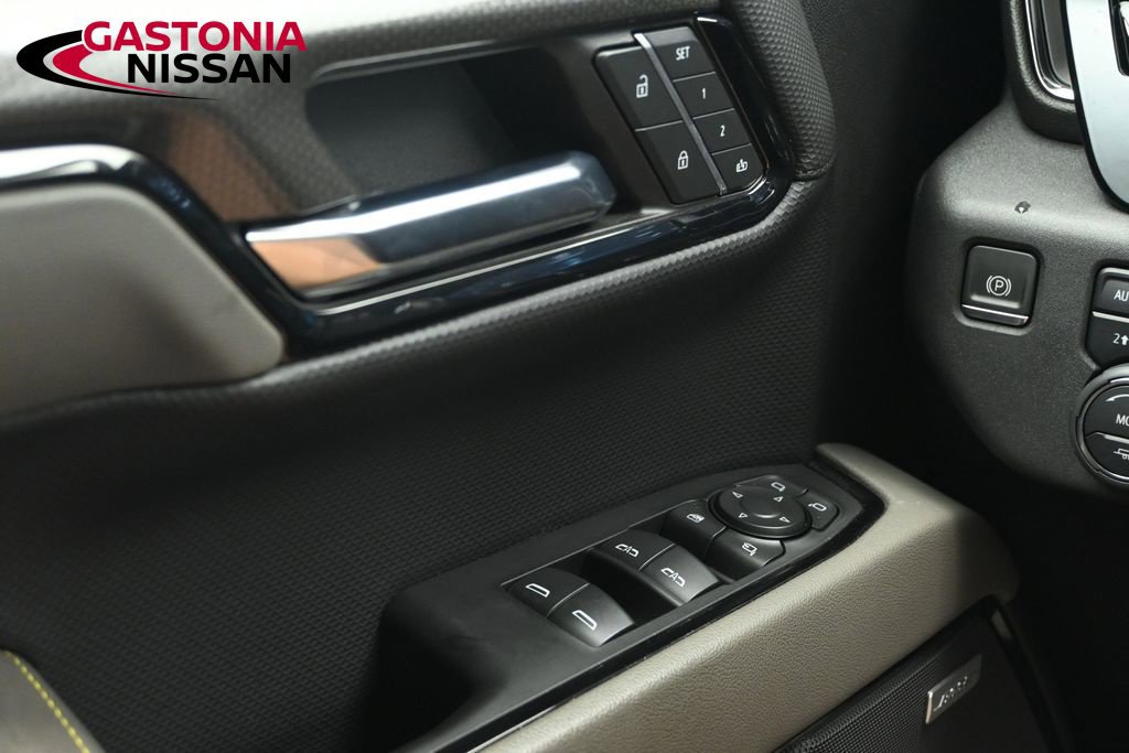 Used 2024 Chevrolet Silverado 1500 ZR2 w/ Technology Package AWD/4WD image 25
