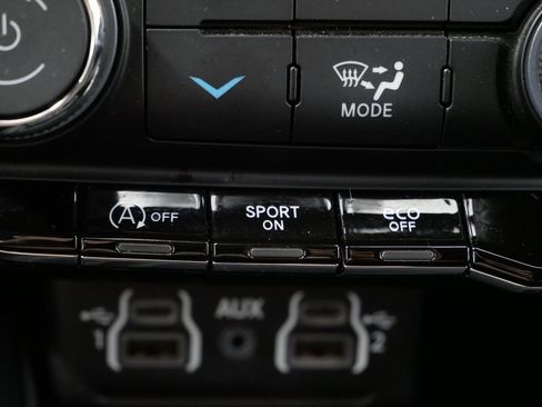 Certified 2024 Dodge Durango GT image 41