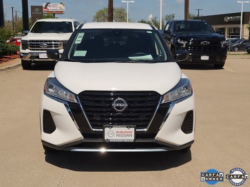 Used 2025 Nissan Kicks Play S image 5