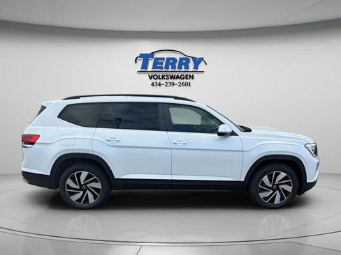 New 2026 Volkswagen Atlas SE AWD/4WD image 1