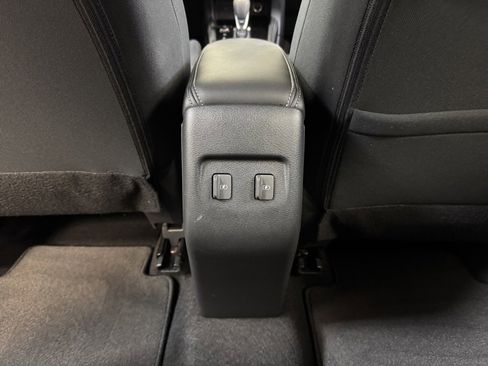 Used 2024 Nissan Kicks SV image 16