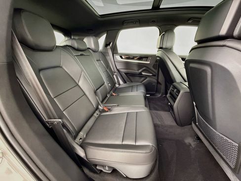 New 2026 Porsche Cayenne AWD/4WD image 29
