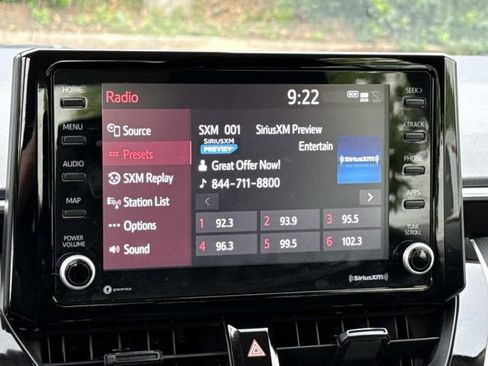 Used 2022 Toyota Corolla LE FWD image 19
