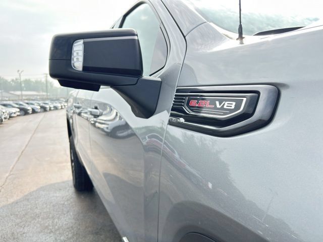 Used 2024 GMC Sierra 1500 AT4 w/ Technology Package AWD/4WD image 13