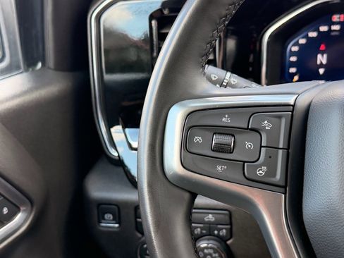 Used 2024 Chevrolet Silverado 1500 RST AWD/4WD image 15