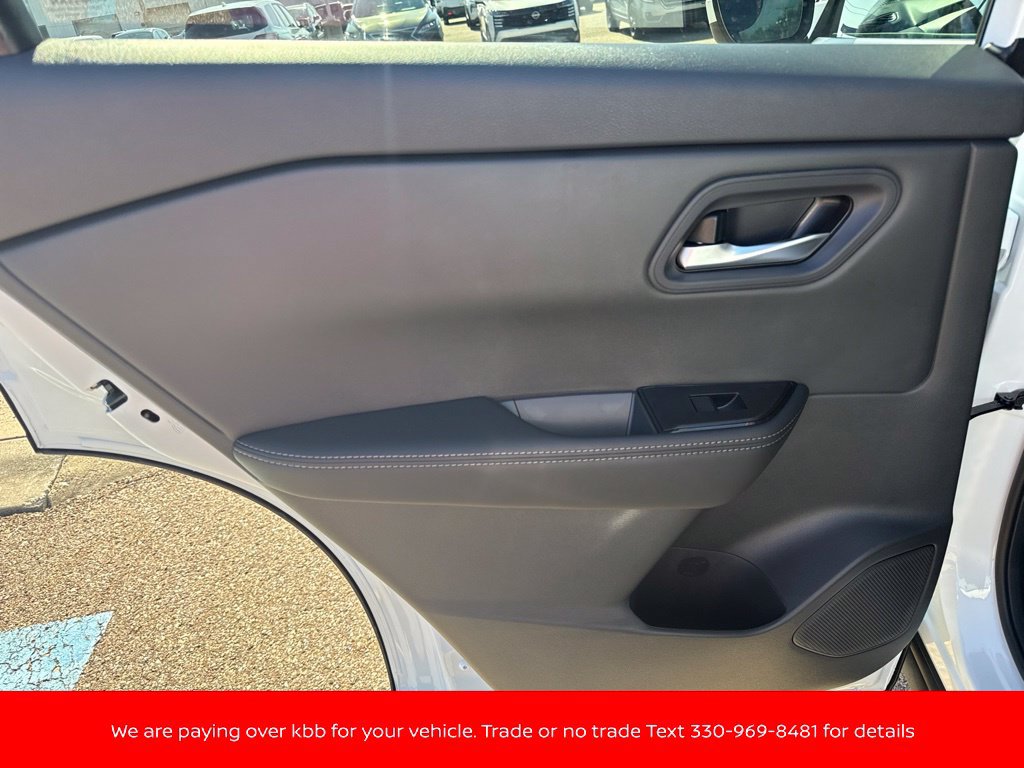 New 2027 Nissan Rogue SV AWD/4WD image 37