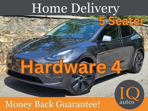 Used 2025 Tesla Model Y Long Range RWD image 1