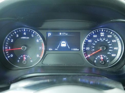 Used 2024 Kia Forte LXS w/ LXS Technology Package FWD image 30
