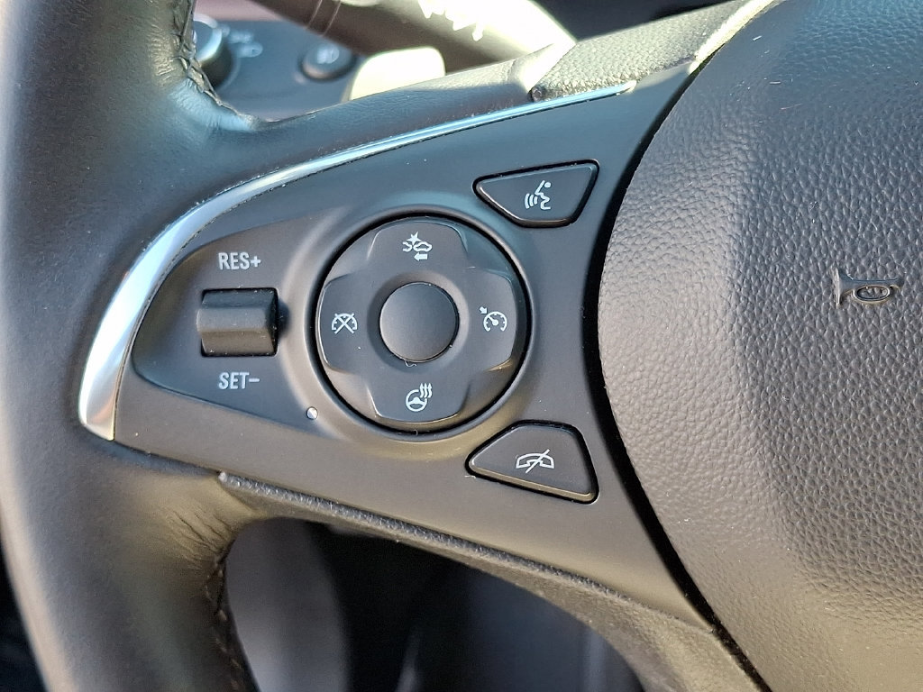 Used 2019 Buick LaCrosse Avenir FWD image 23