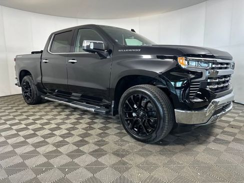 Used 2026 Chevrolet Silverado 1500 LTZ image 2