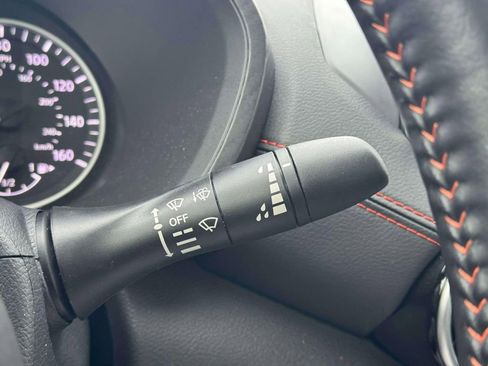 Certified 2025 Nissan Sentra SR w/ SR Premium Package image 25